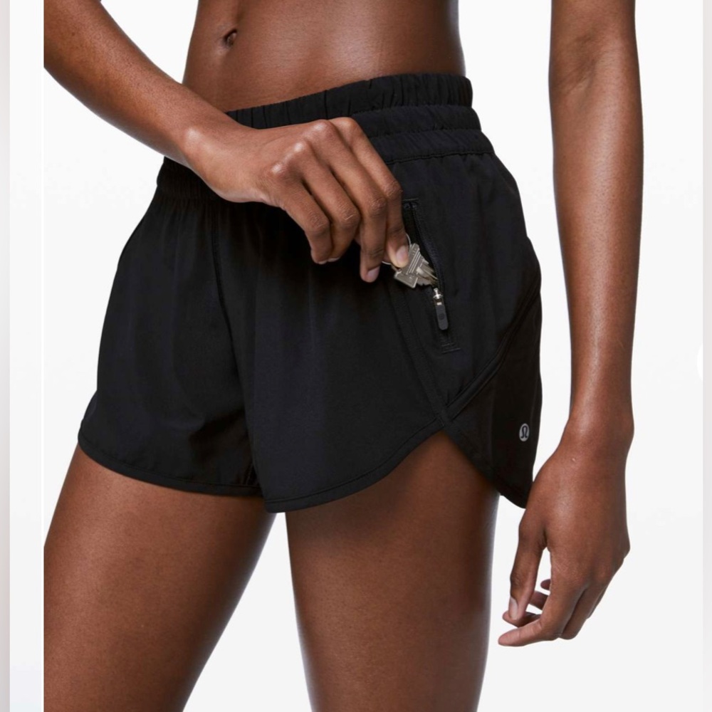 Lululemon Tracker Short V *4" black
